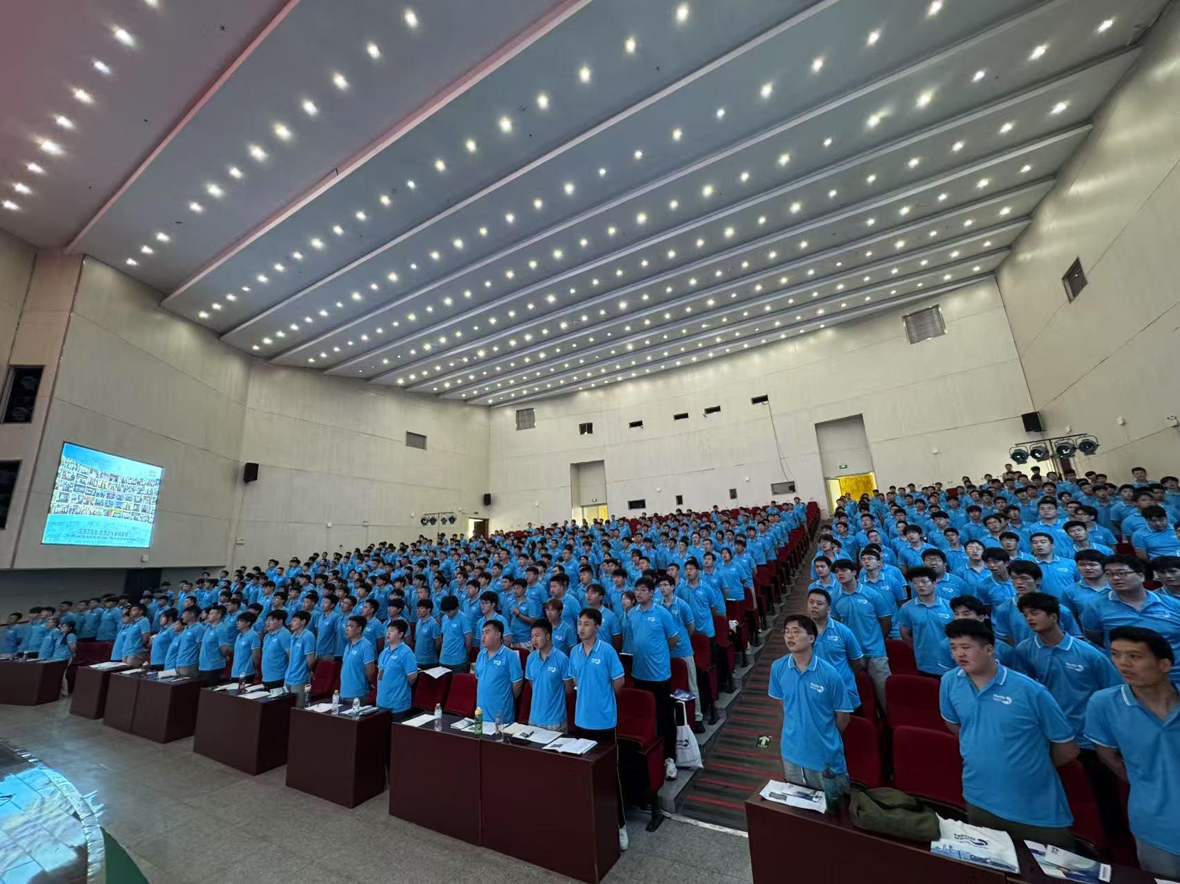 海利爾藥業(yè)集團2025屆海星訓練營開營！