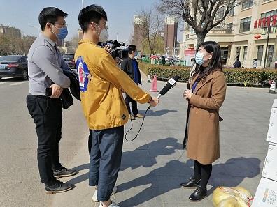 “抗擊疫情，關愛老人”